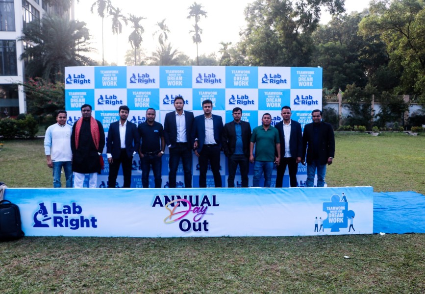 LabRight Annual Dau Out